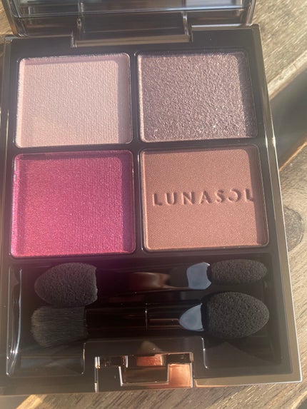 アイカラーレーション/LUNASOL/アイシャドウパレットを使ったクチコミ(2枚目)