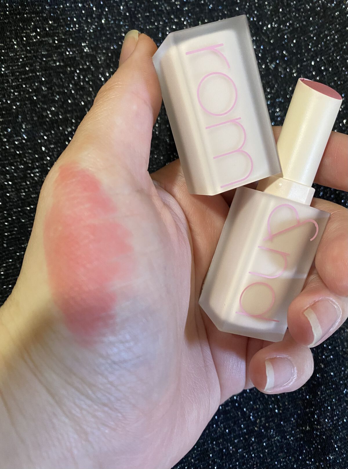 ゼロマットリップスティック/rom&nd/口紅を使ったクチコミ（1枚目）