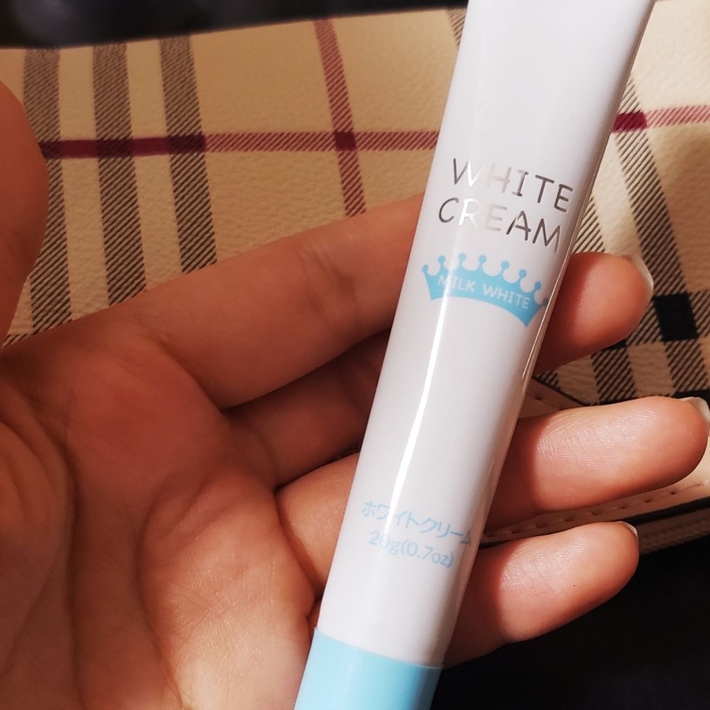 日本製ホワイトクリームＤ/DAISO/化粧下地を使ったクチコミ（2枚目）
