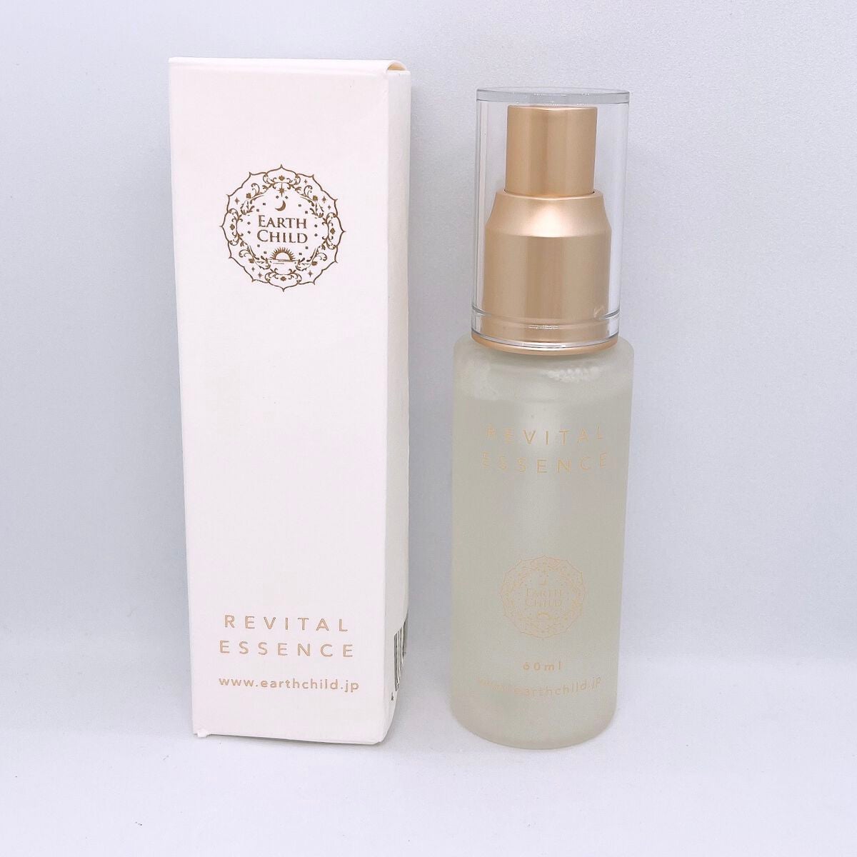 リバイタル エッセンス/EARTHCHILD/美容液を使ったクチコミ(1枚目)