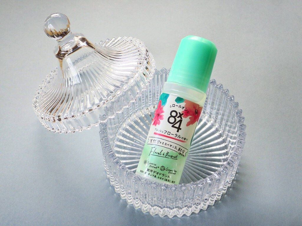 ロールオン フレッシュフローラルの香り/8x4/デオドラント・制汗剤を使ったクチコミ(1枚目)