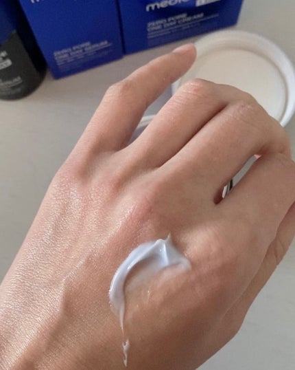ゼロ毛穴1DAYセラム/MEDICUBE/美容液を使ったクチコミ(5枚目)