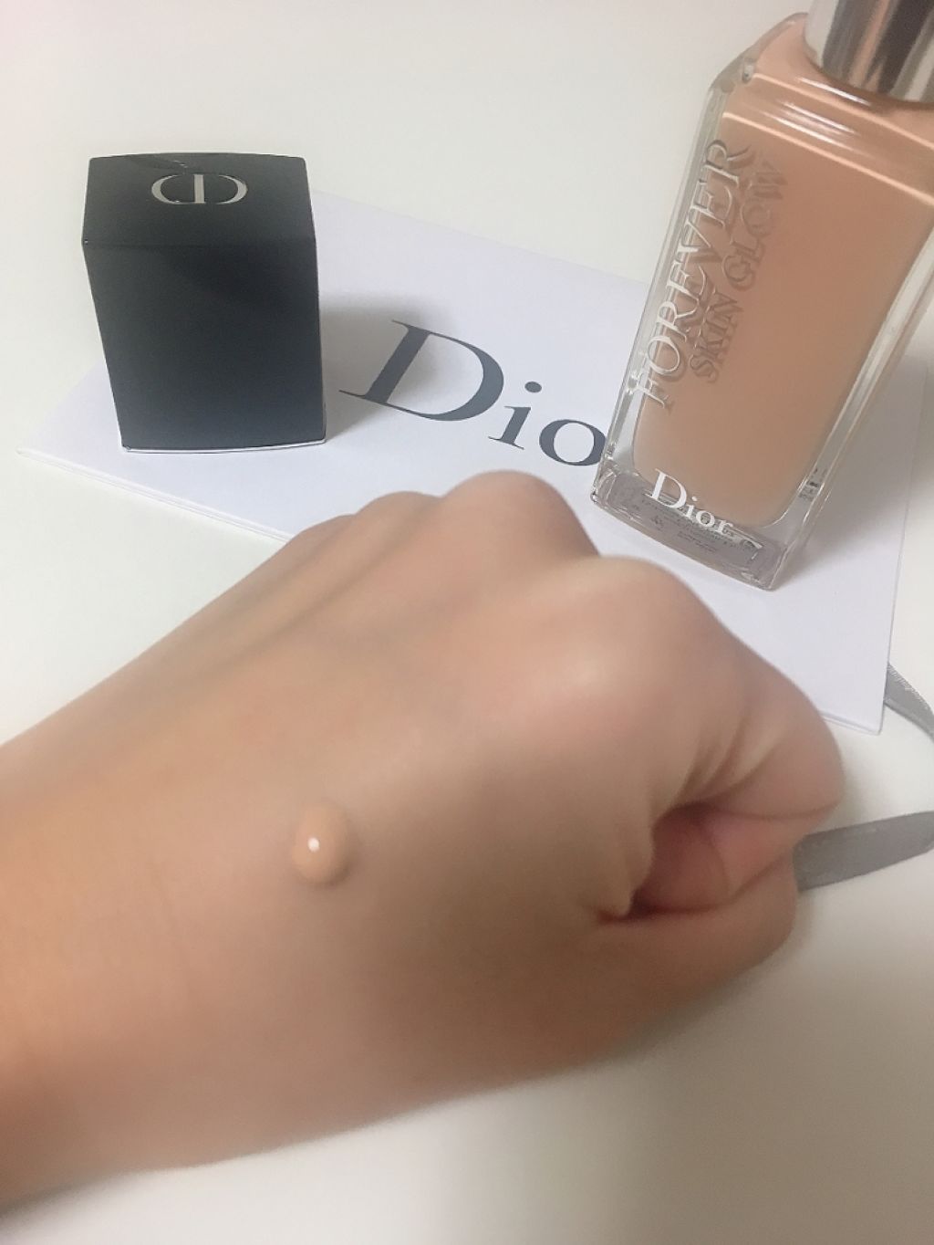 【旧】ディオールスキン フォーエヴァー フルイド グロウ/Dior/リキッドファンデーションを使ったクチコミ（2枚目）