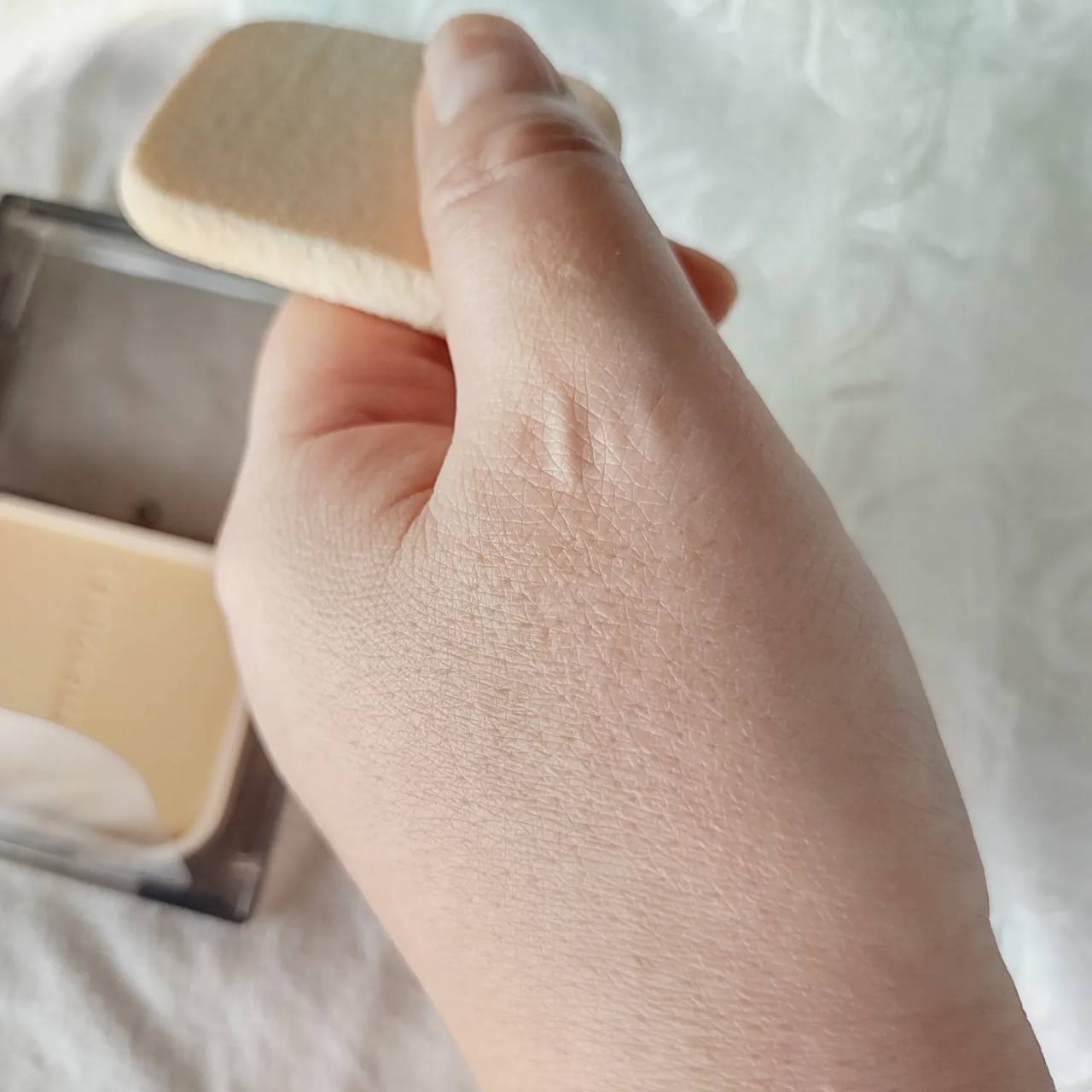 プリマヴィスタ ブライトチャージ パウダー/プリマヴィスタ/パウダーファンデーションを使ったクチコミ（3枚目）