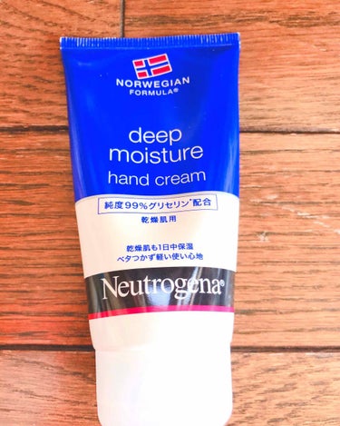 ノルウェー フォーミュラ ディープモイスチャー ハンドクリーム/Neutrogena/ハンドクリームを使ったクチコミ（1枚目）