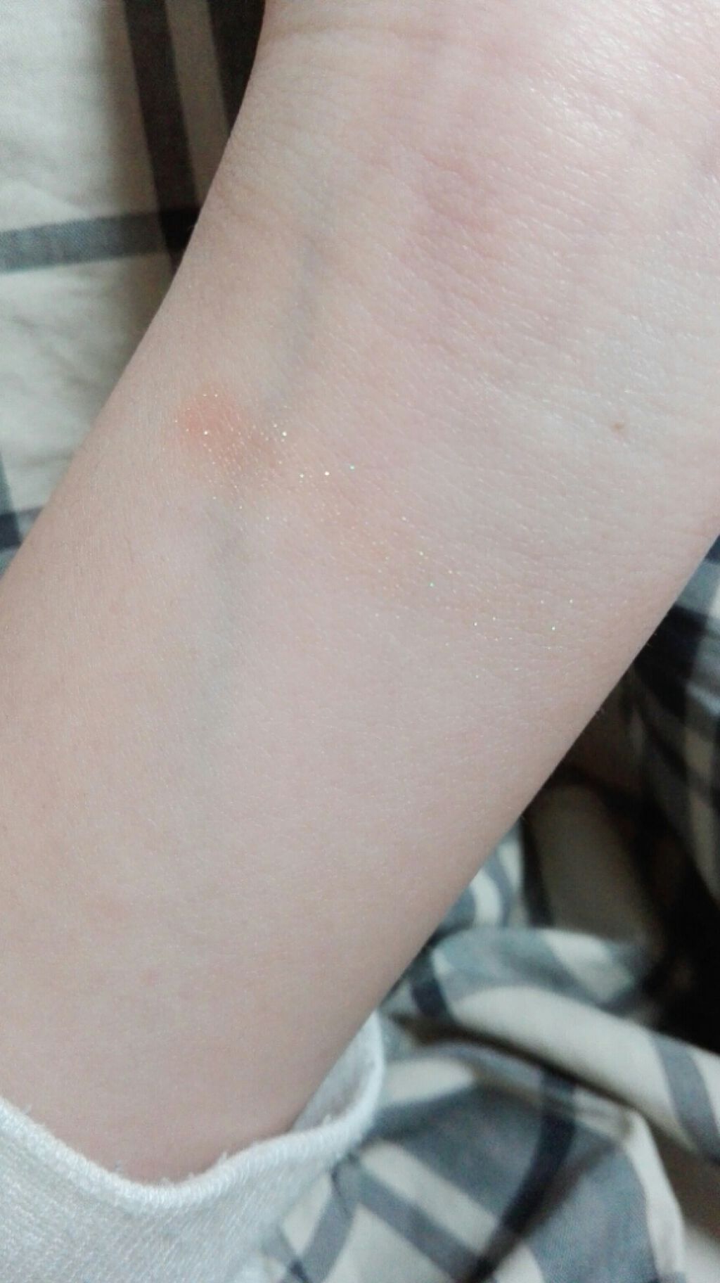 ルックアット マイアイジュエル/ETUDE/単色アイシャドウを使ったクチコミ(2枚目)