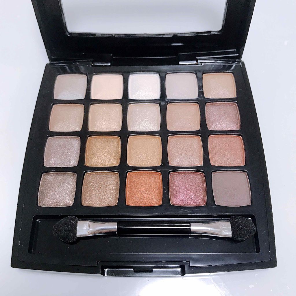 トゥエンティカラーズ/ディアローラ/アイシャドウパレットを使ったクチコミ（2枚目）