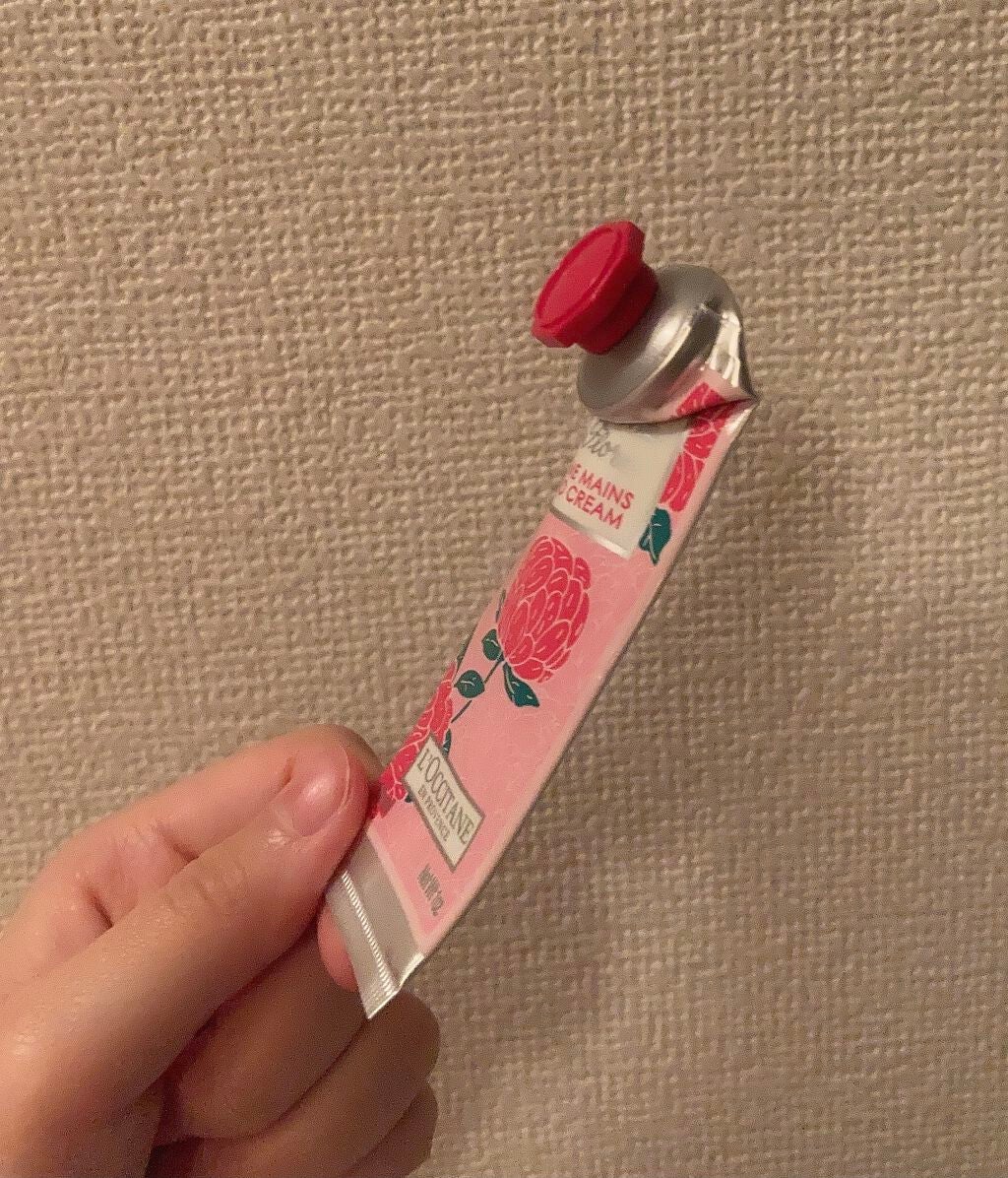 ピオニー フェアリーハンドクリーム/L'OCCITANE/ハンドクリームを使ったクチコミ(1枚目)