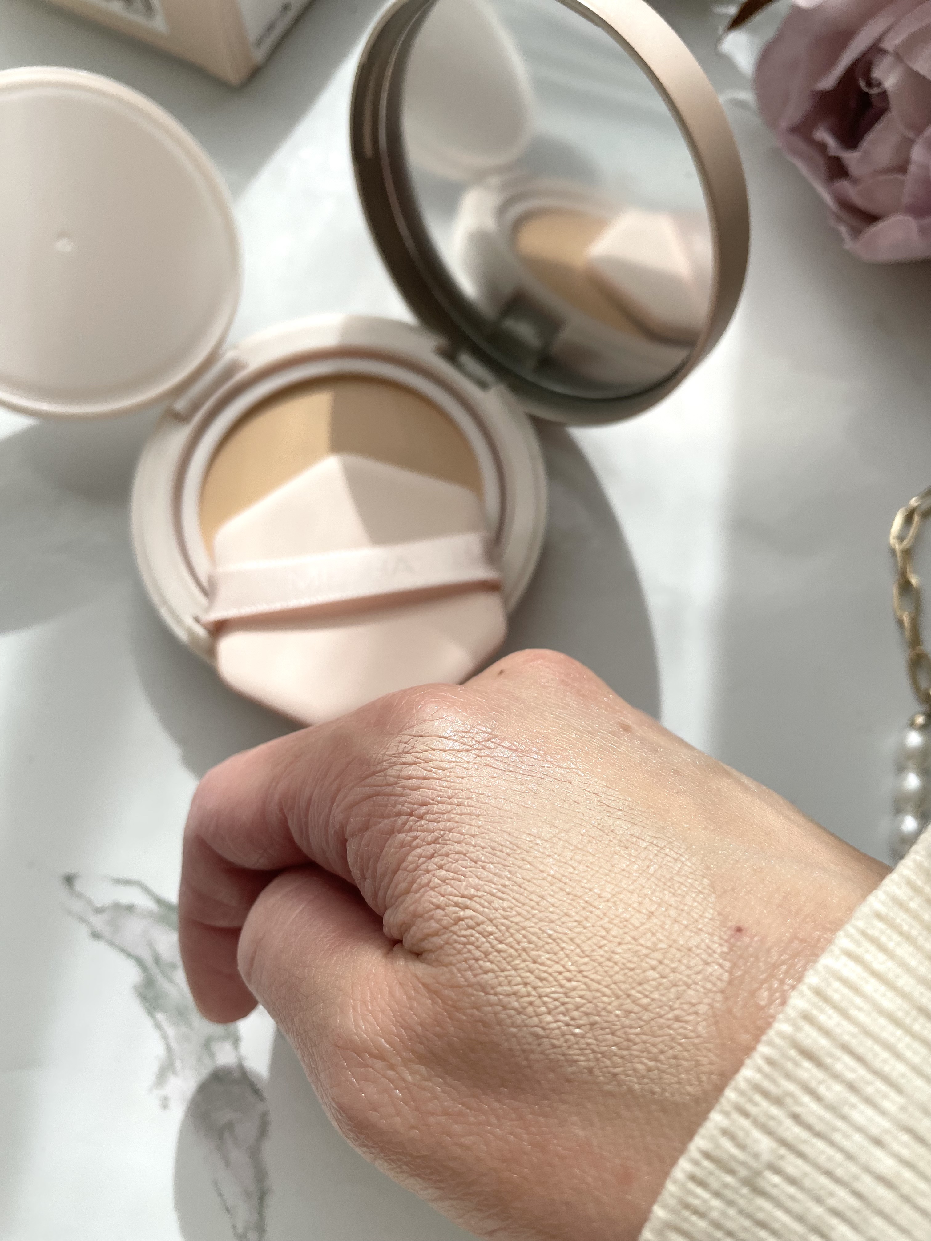 ミシャ M スキンフェイクバーム NO.23 ナチュラルベージュ/MISSHA/クリーム・エマルジョンファンデーションを使ったクチコミ（3枚目）