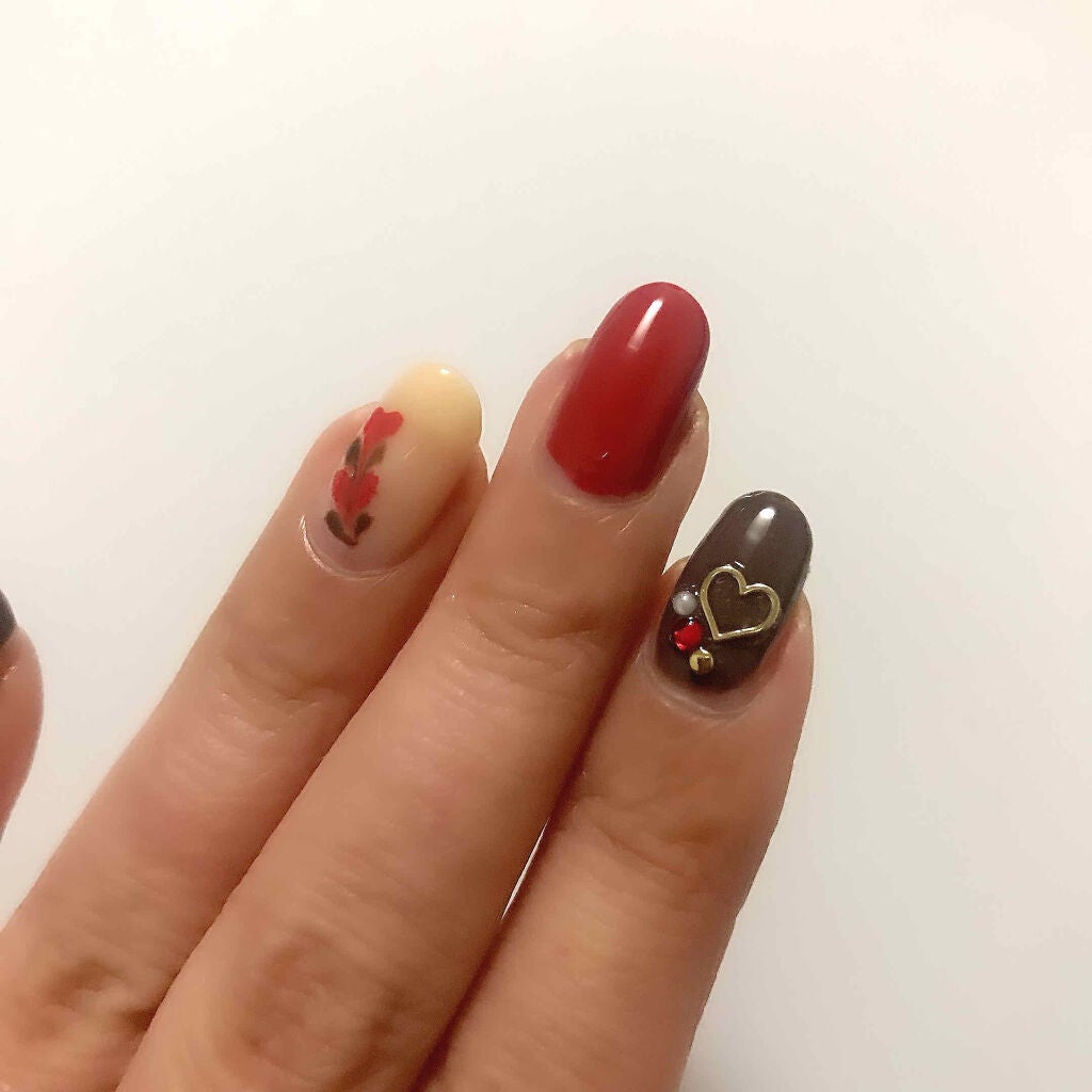 カラフルネイルズ/キャンメイク/マニキュアを使ったクチコミ(2枚目)