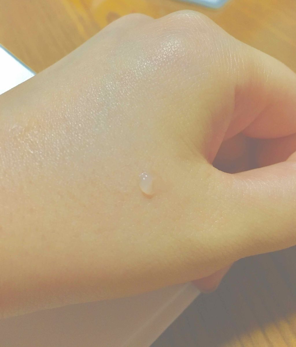 リップ ジェル マジック/コーセーコスメニエンス/リップグロスを使ったクチコミ（2枚目）