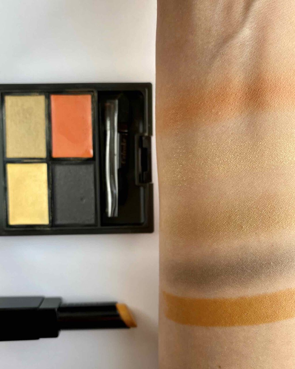 セルヴォーク カムフィー ブラッシュ/Celvoke/パウダーチークを使ったクチコミ(4枚目)