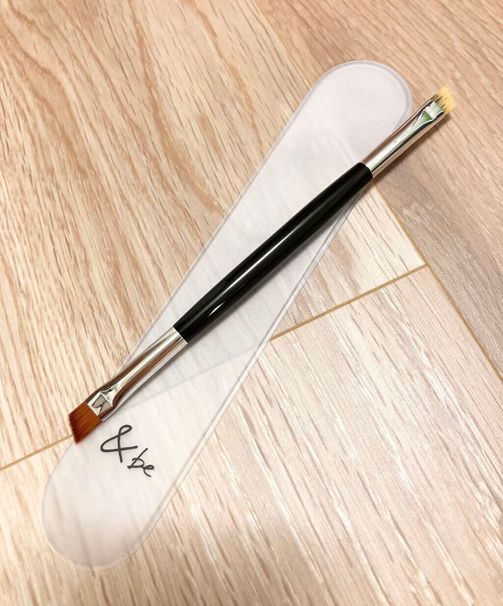 ダブルエンドアイブロウブラシ熊野筆/&be/メイクブラシを使ったクチコミ(1枚目)