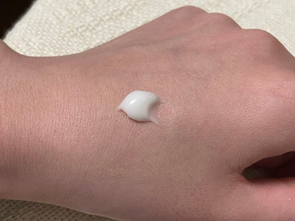 プラセホワイター 薬用美白アイクリーム/明色/アイケア・アイクリームを使ったクチコミ(2枚目)