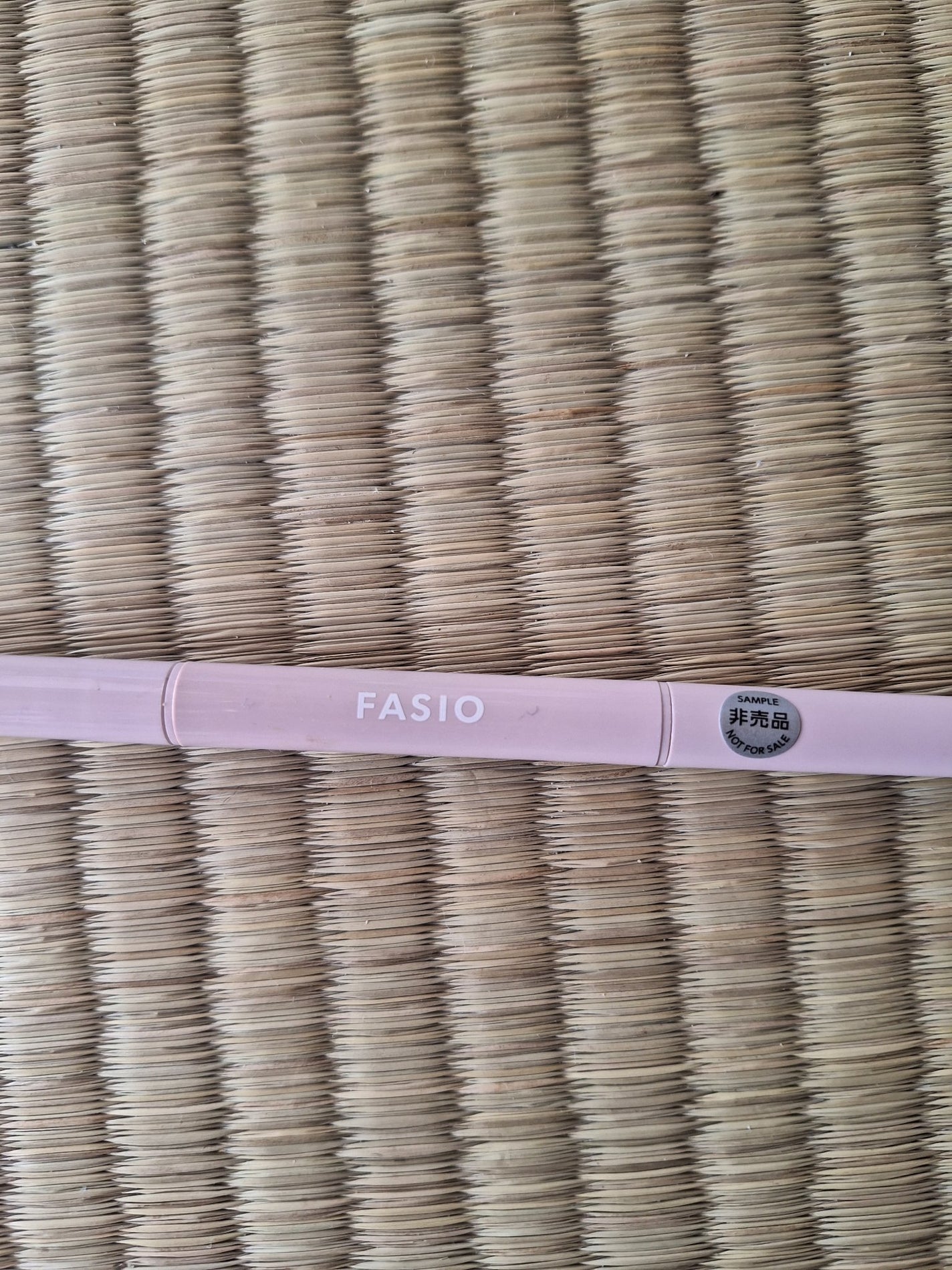 ウォータープルーフ アイブロウ (しずく型芯)/FASIO/アイブロウペンシルを使ったクチコミ(3枚目)