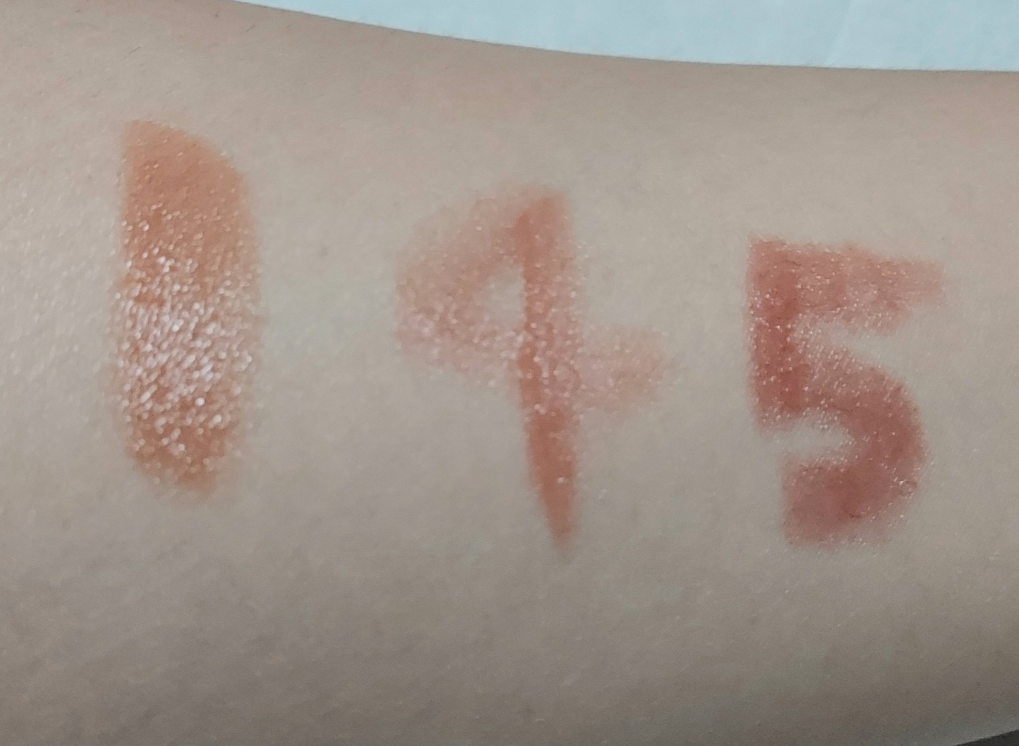 リップカラーシールド/CEZANNE/口紅を使ったクチコミ（2枚目）