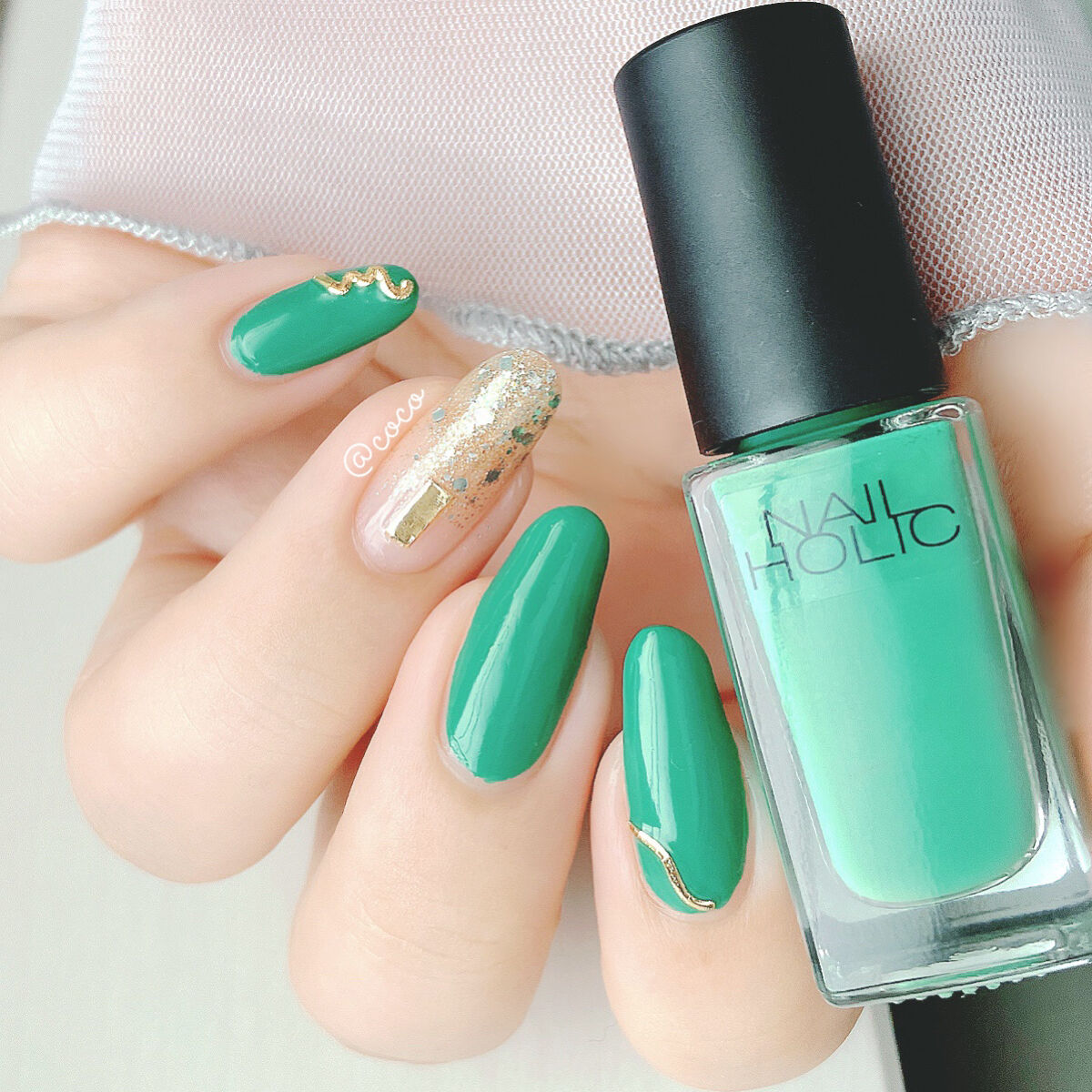 ネイルホリック Lagoon color GR715/ネイルホリック/マニキュアを使ったクチコミ（2枚目）