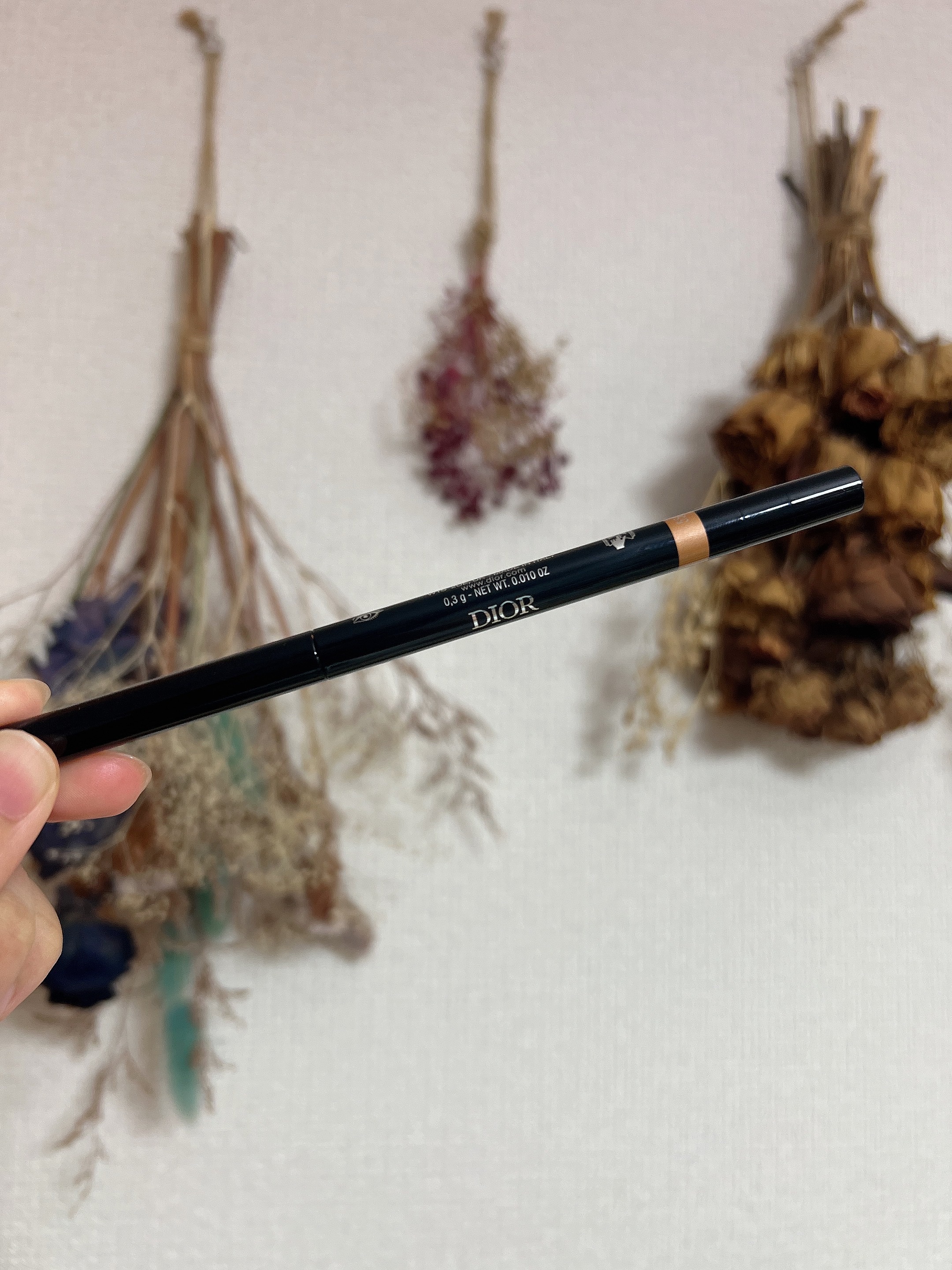 ディオールショウ 24Ｈ スティロ ウォータープルーフ 556 パーリー ゴールド/Dior/ペンシルアイライナーを使ったクチコミ（1枚目）