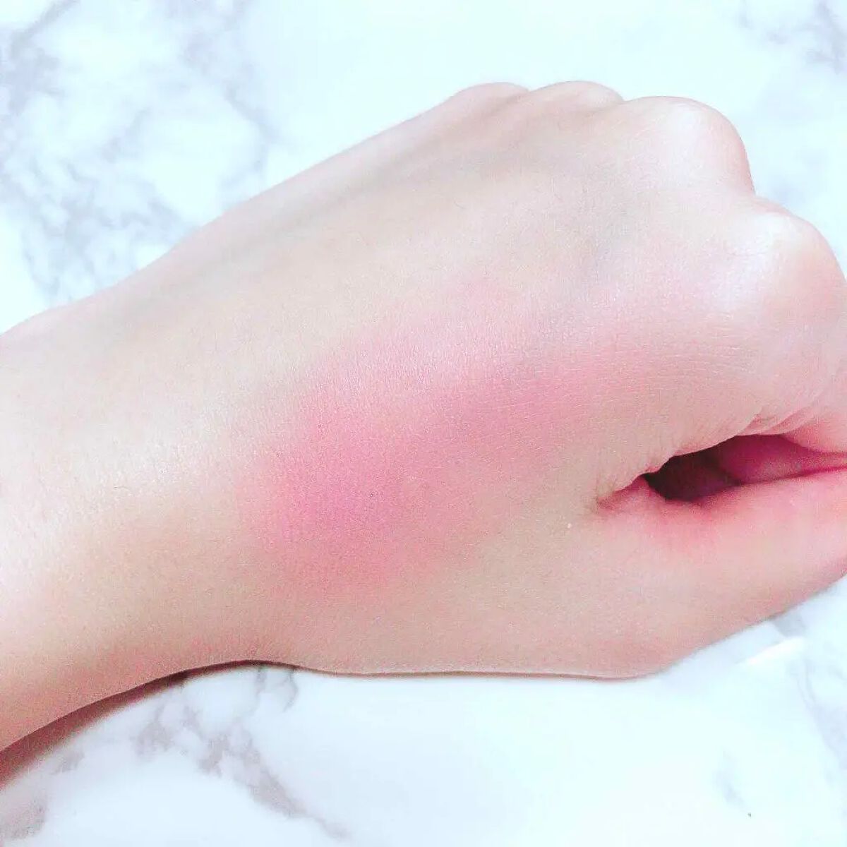 ポンポンミネラルチーク ピンクブルーム