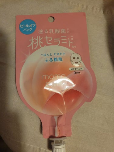 こんばんは！
プクですー！❣

今回は噂の

🍑ももぷり　フレッシュピールオフパック

を使ってみました！


私は手の甲にジェルを出してからまんべんなく顔につけました。

うるうるとかにはならず、毛穴