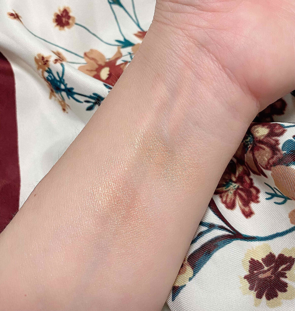 アイコニックルック アイシャドウ/JILL STUART/単色アイシャドウを使ったクチコミ（3枚目）