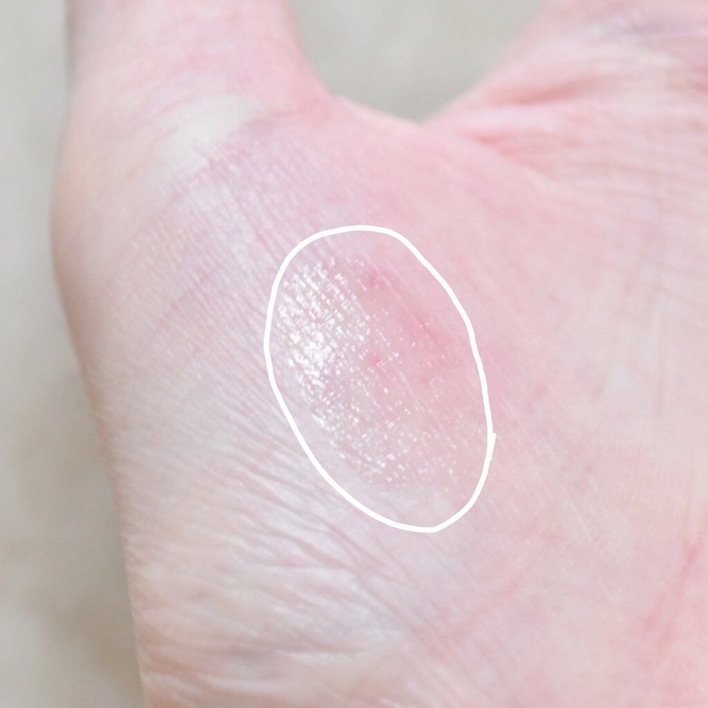 オーガニック認証 精油リップスティック スーパーリラックス レスト/THE PUBLIC ORGANIC/リップクリームを使ったクチコミ（3枚目）