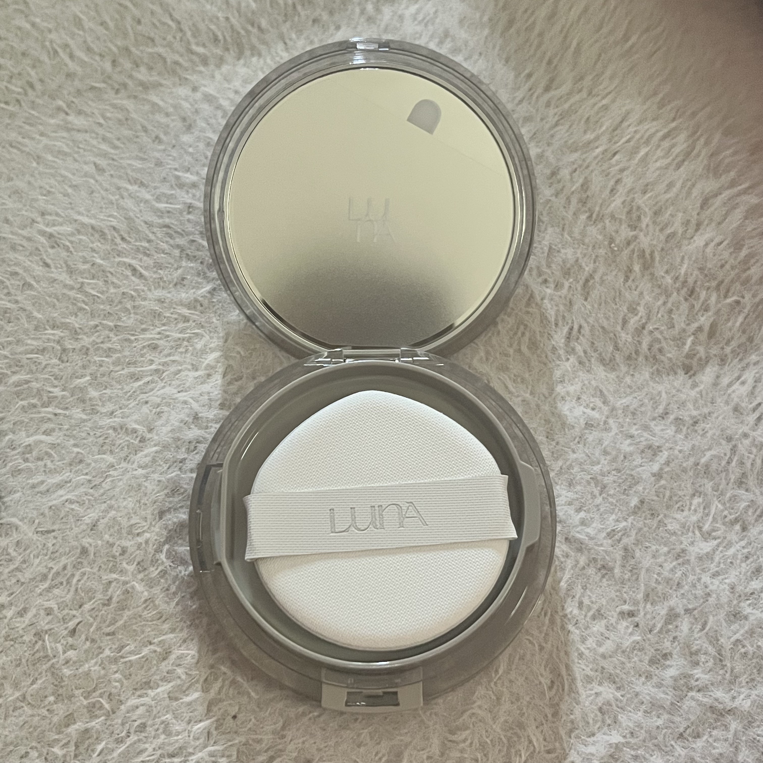 ブラーカバークッション/LUNA/クッションファンデーションを使ったクチコミ（2枚目）