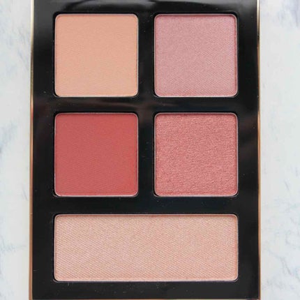 エッセンシャル マルチカラー アイシャドウパレット ウォームクランベリー/BOBBI BROWN/アイシャドウパレットを使ったクチコミ(2枚目)