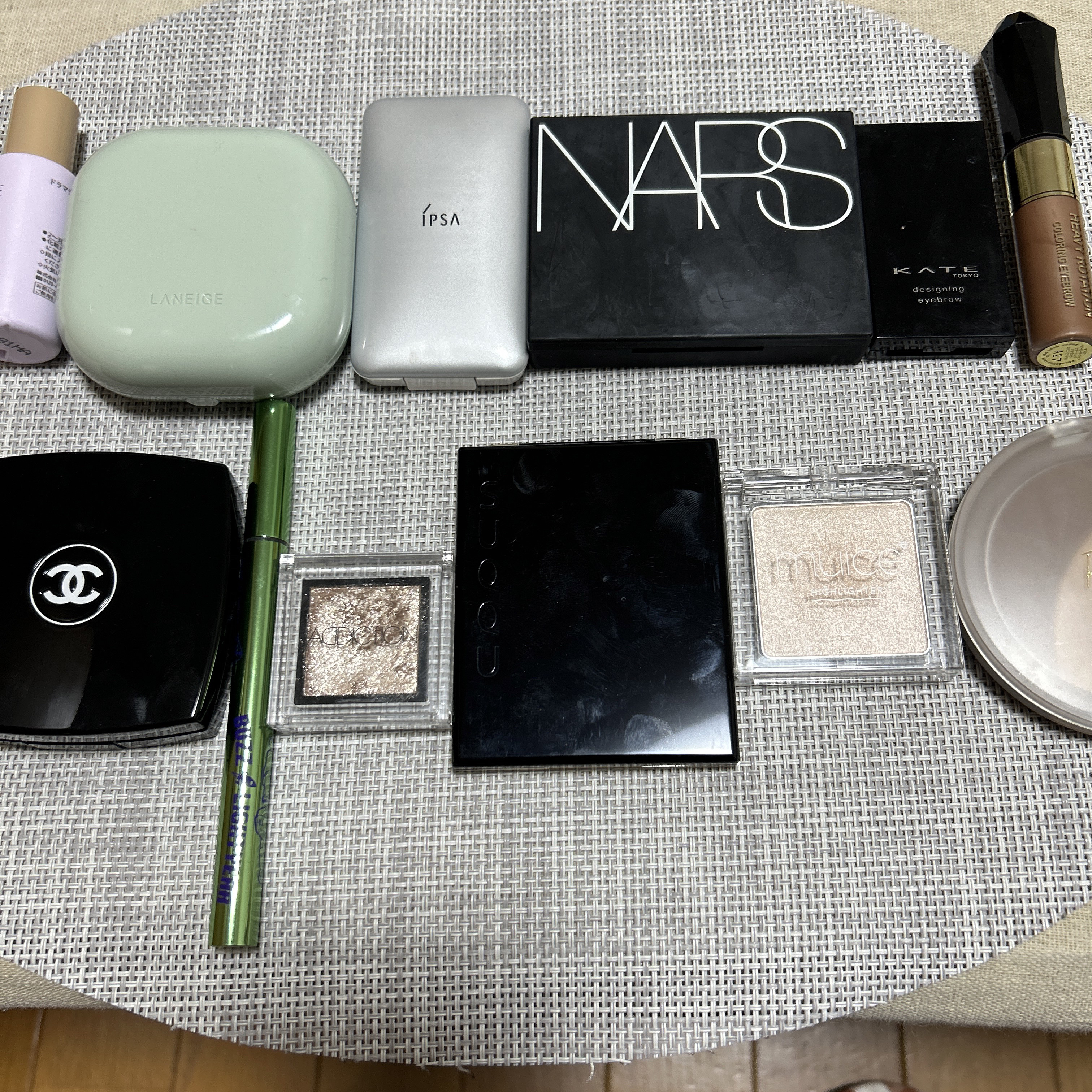 レ キャトル オンブル/CHANEL/アイシャドウパレットを使ったクチコミ（1枚目）