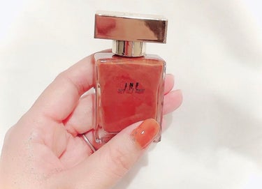 フォロバします♥️ゆう♥️ on LIPS 「...最近お気に入りのネイル🍊マニキュア独特の臭いがしないし、..」（1枚目）