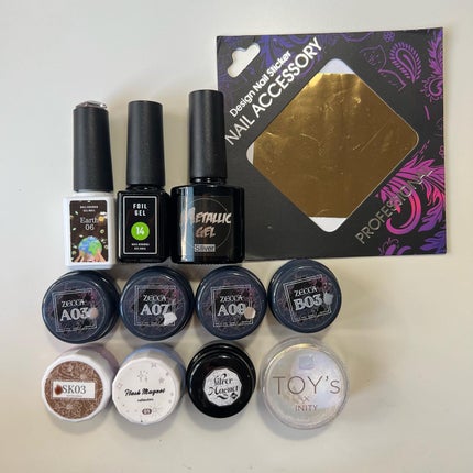 ぴよこれいと あうるす on LIPS 「ブラウンのニュアンス。溶けた金属垂れたみたいなアート可愛い。❤..」(5枚目)