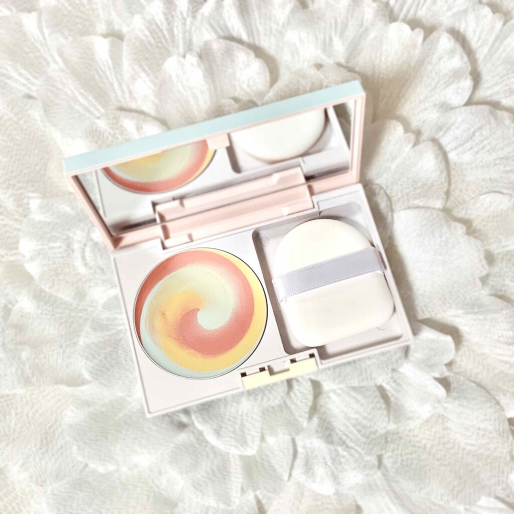 カラーブレンドグローファンデーション/ディエム クルール/クリーム・エマルジョンファンデーションを使ったクチコミ(1枚目)