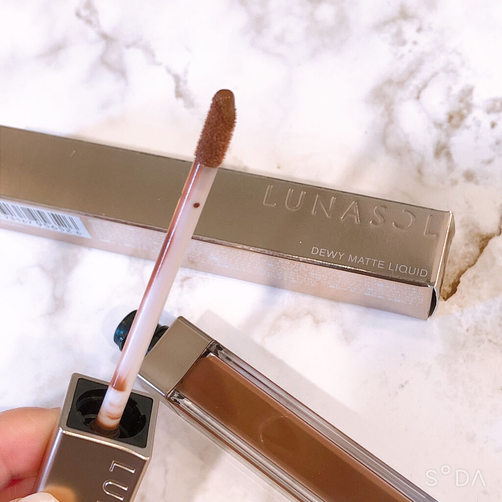 デューイマットリクイド/LUNASOL/口紅を使ったクチコミ（3枚目）