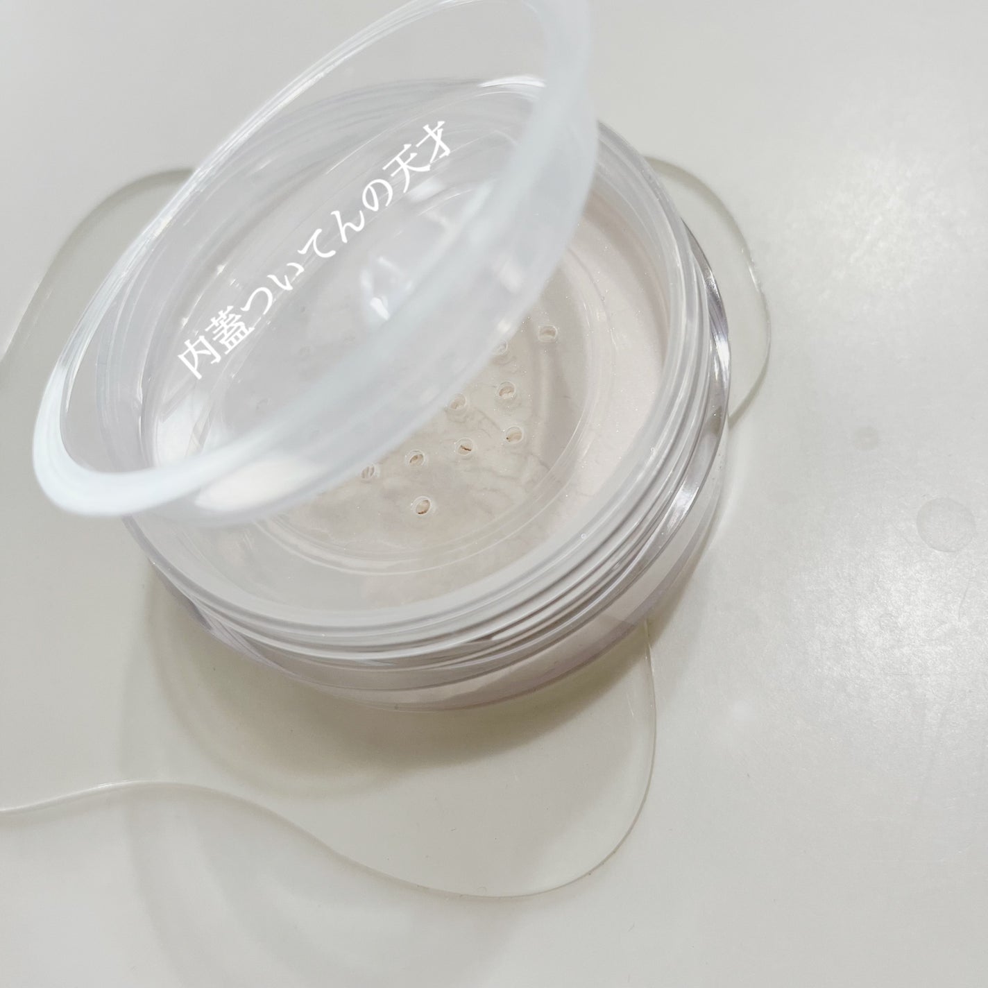 セラムフィット ルースフェイスパウダー/ByUR/ルースパウダーを使ったクチコミ(2枚目)