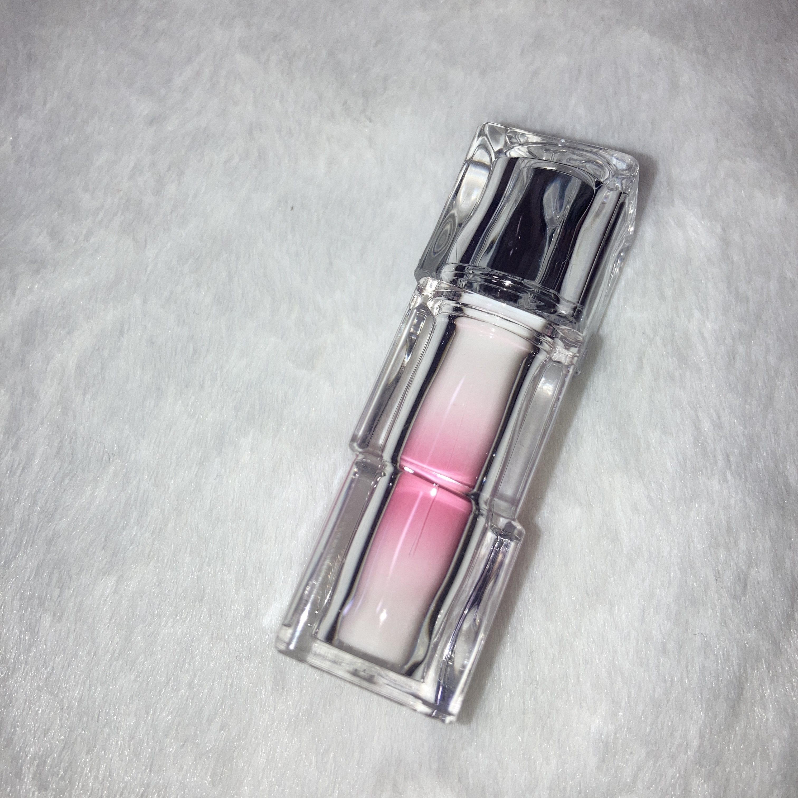 ウォーターリズムグロウティント 28 WINTERY（ミニ）/TIRTIR(ティルティル)/リップティントを使ったクチコミ（3枚目）