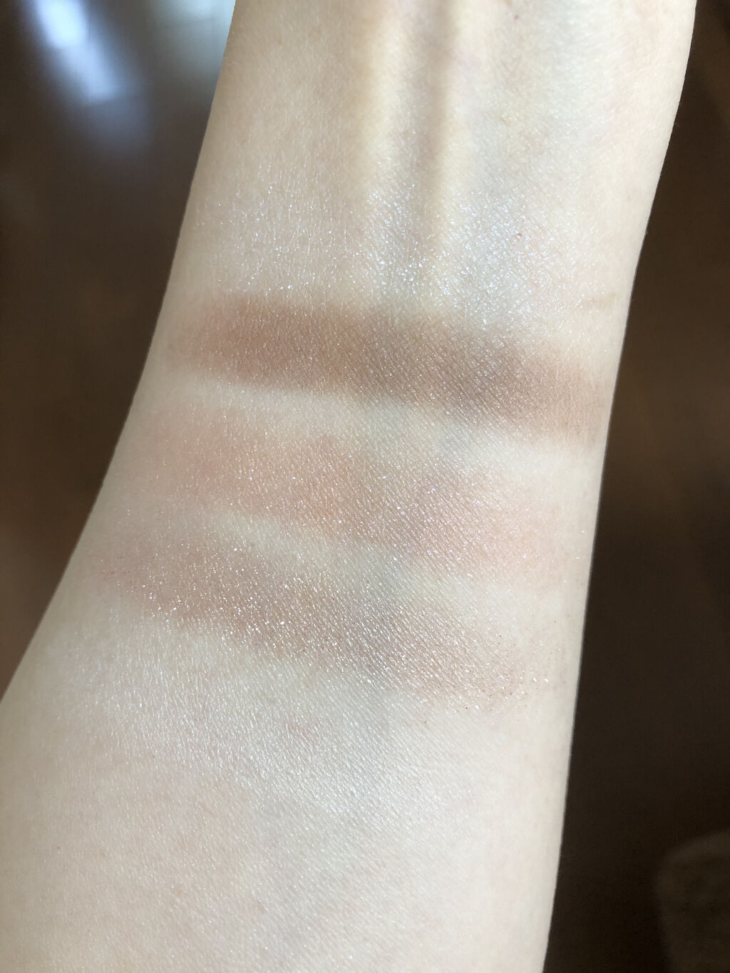 ドラマティックスタイリングアイズ オーロライルミネーションカラー RD302 ロンドンナイト(限定)/マキアージュ/アイシャドウパレットを使ったクチコミ（3枚目）