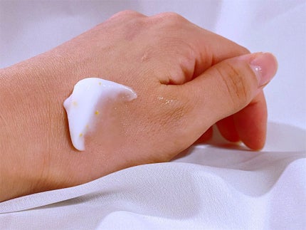 エクストラ スターダスト ジェル/シュープリームノイ/オールインワン化粧品を使ったクチコミ(2枚目)