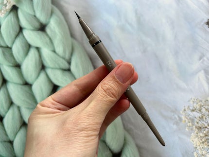 スリムエッジデュアルアイライナー/nobev/リキッドアイライナーを使ったクチコミ(2枚目)