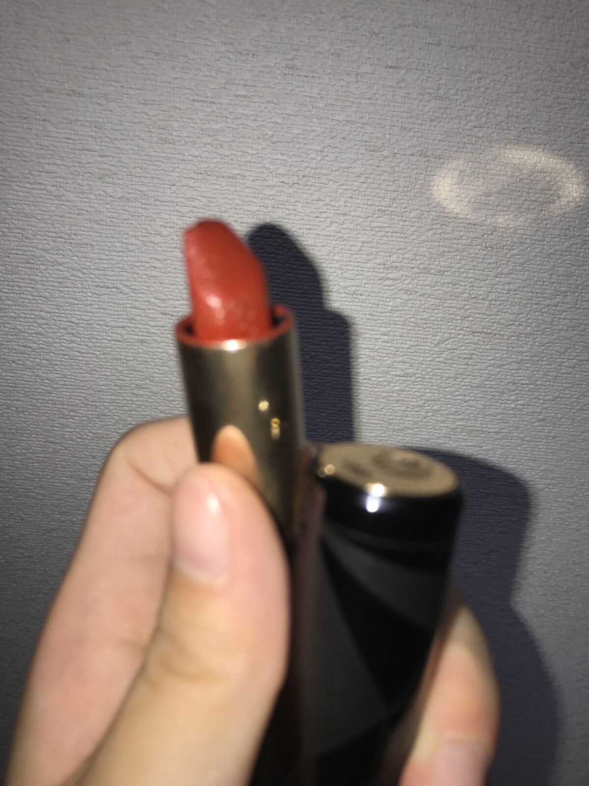ラプソリュ ルージュ R02 ルビークィーン/LANCOME/口紅を使ったクチコミ（2枚目）