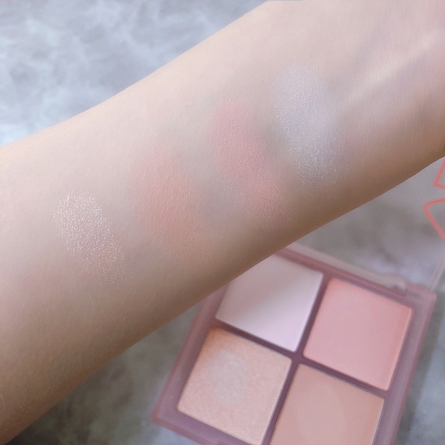 トーンステインカラーコレクティングプライマー/VDL/化粧下地を使ったクチコミ(4枚目)