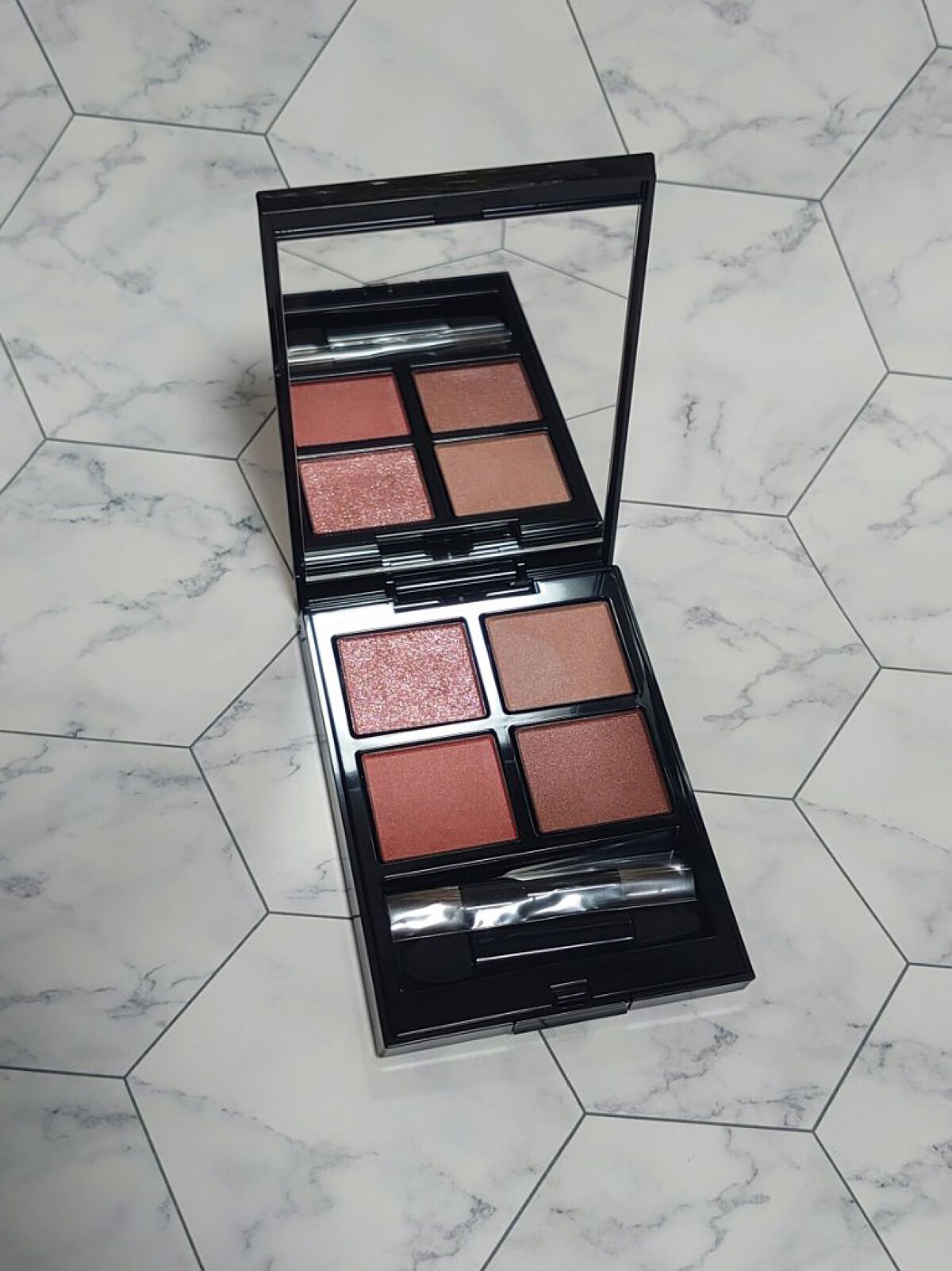 アディクション　ザ アイシャドウ パレット/ADDICTION/アイシャドウパレットを使ったクチコミ（1枚目）