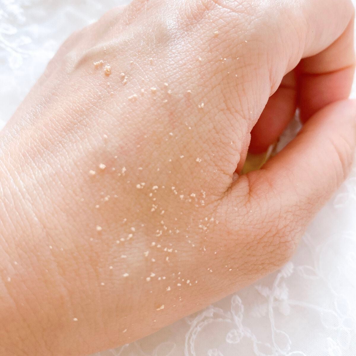 インビジブル エッセンス ルースパウダー トランスルーセント /ADDICTION/ルースパウダーを使ったクチコミ(3枚目)