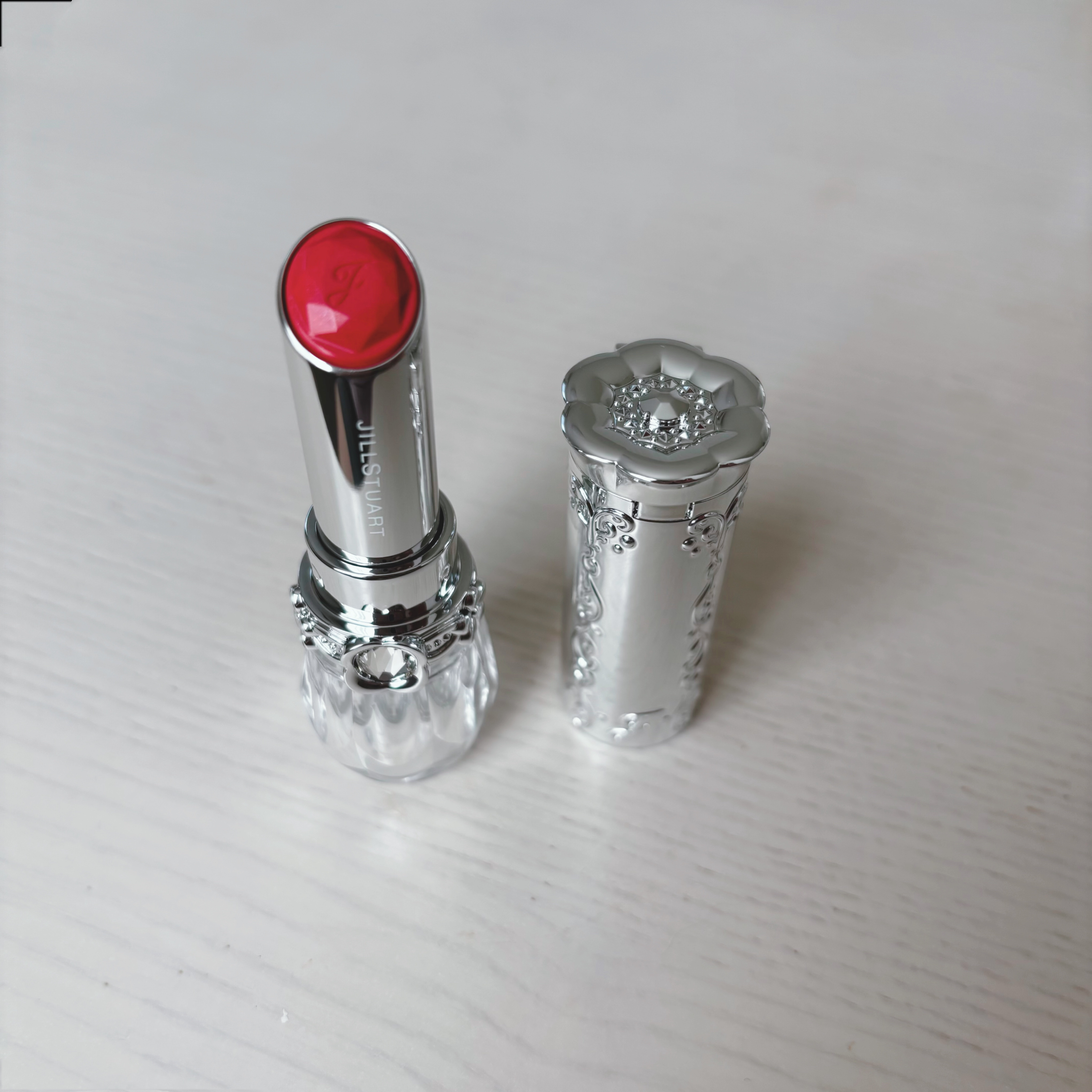 ジルスチュアート　リップブロッサム グロウ/JILL STUART/口紅を使ったクチコミ（2枚目）