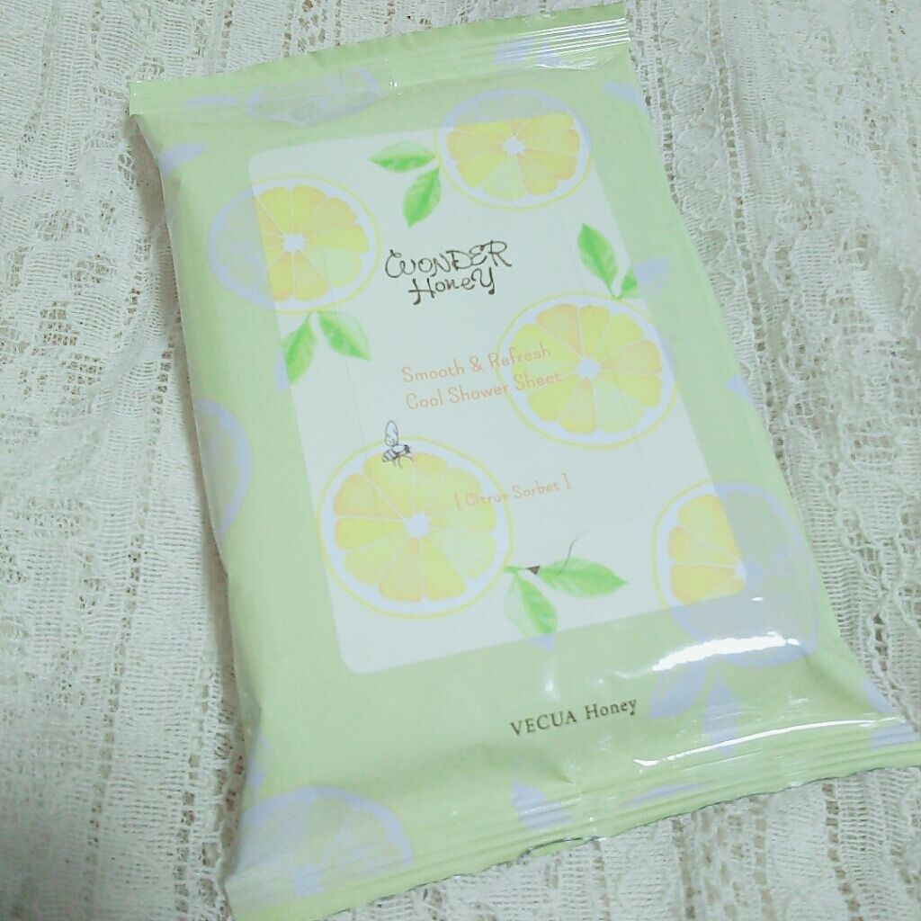 ワンダーハニー　素肌すっきりクールシャワーシート＜ボディ用ふきとり化粧水＞/VECUA Honey/ボディシートを使ったクチコミ（1枚目）