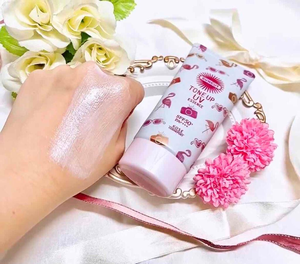 トーンアップUV エッセンス/サンカット®/日焼け止めローションを使ったクチコミ(3枚目)