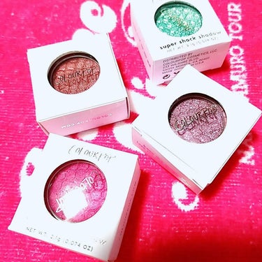 Super Shock Shadow/ColourPop/パウダーアイシャドウを使ったクチコミ（1枚目）