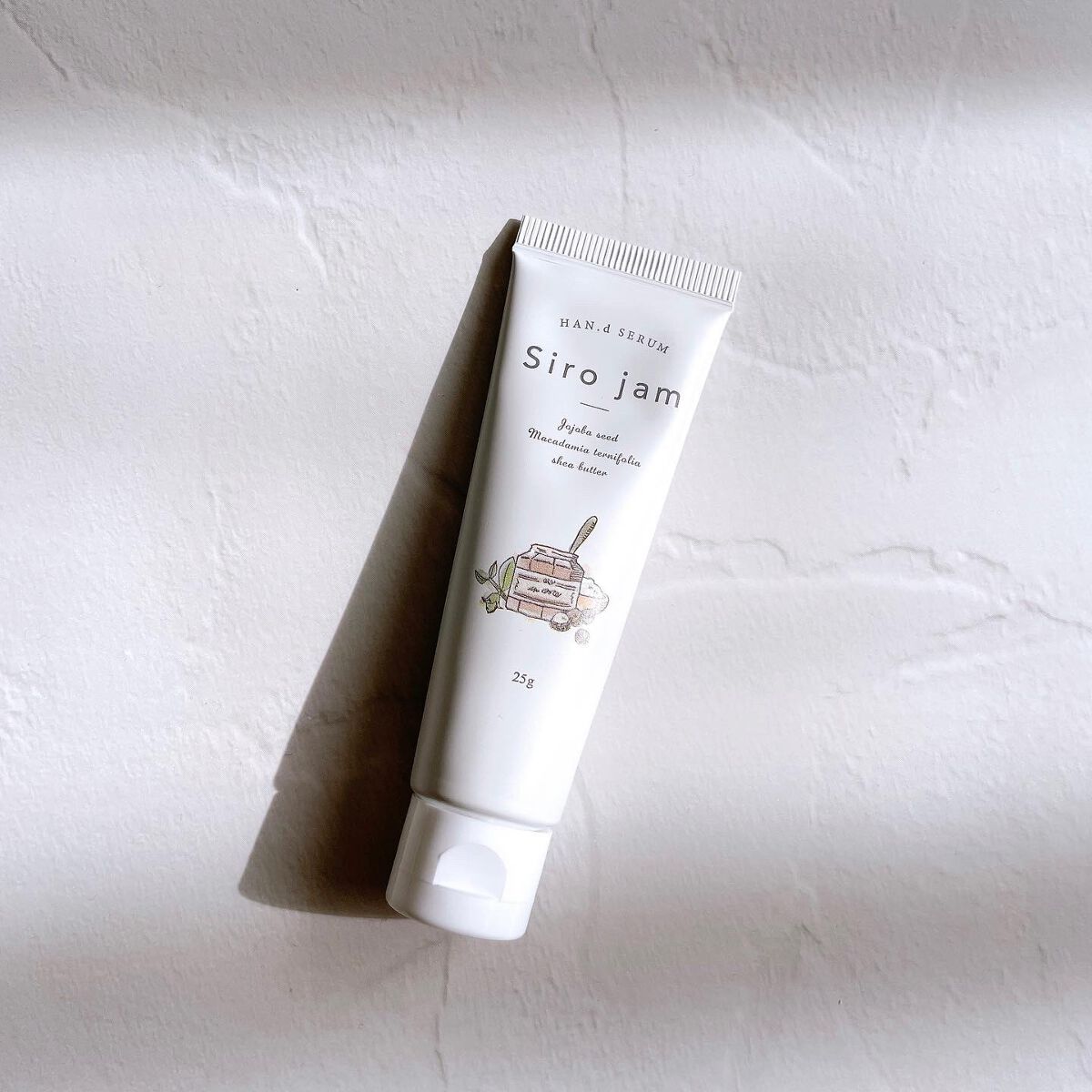 けっぴー♡フォロバ100 on LIPS 「シロジャムはハンドクリームじゃなくて手の美容液。乾燥した手肌..」(5枚目)