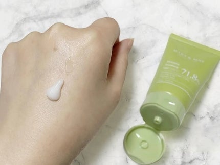 シカドクダミ+ティーツリーカーミングマスク/MARY&MAY/シートマスク・パックを使ったクチコミ(8枚目)