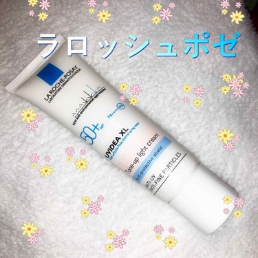 #ラロッシュポゼ
#化粧下地

肌色をワントーンアップしてくれる化粧下地です。
SPF50＋、PA＋＋＋＋で日焼け止め効果もあります。
とてもしっとりしていて、この乾燥する時期に毎日使っています。
色つ