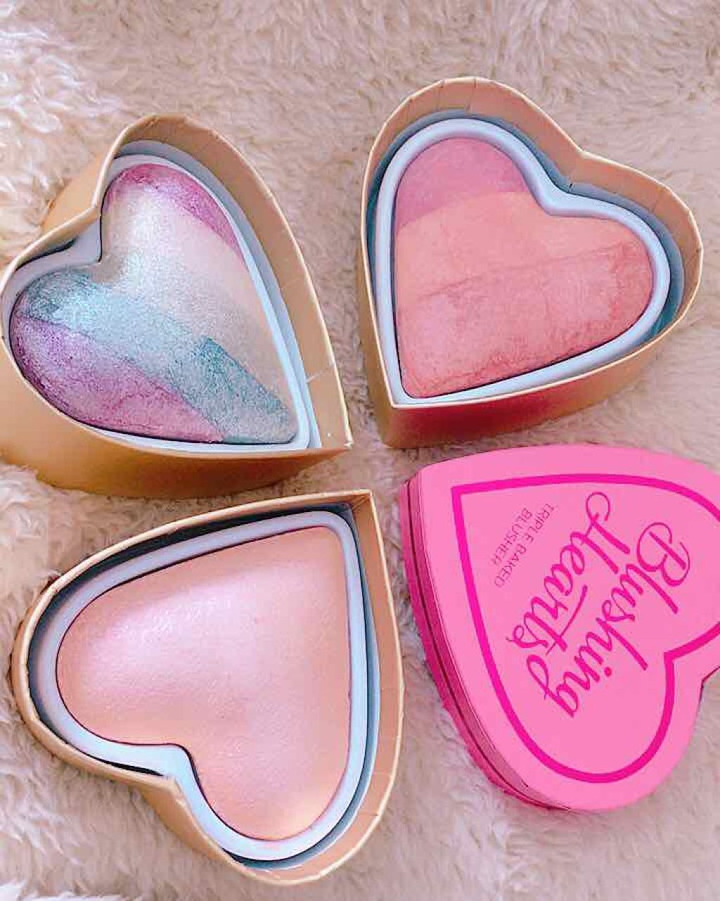 ブラッシング ハート/MAKEUP REVOLUTION/パウダーチークを使ったクチコミ(1枚目)